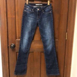Joe’s bootleg jeans Sz 26 Honey fit